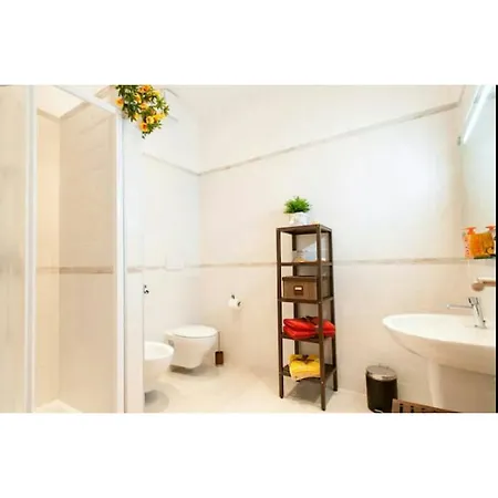 Appartamento Domus Ines San Pietro *